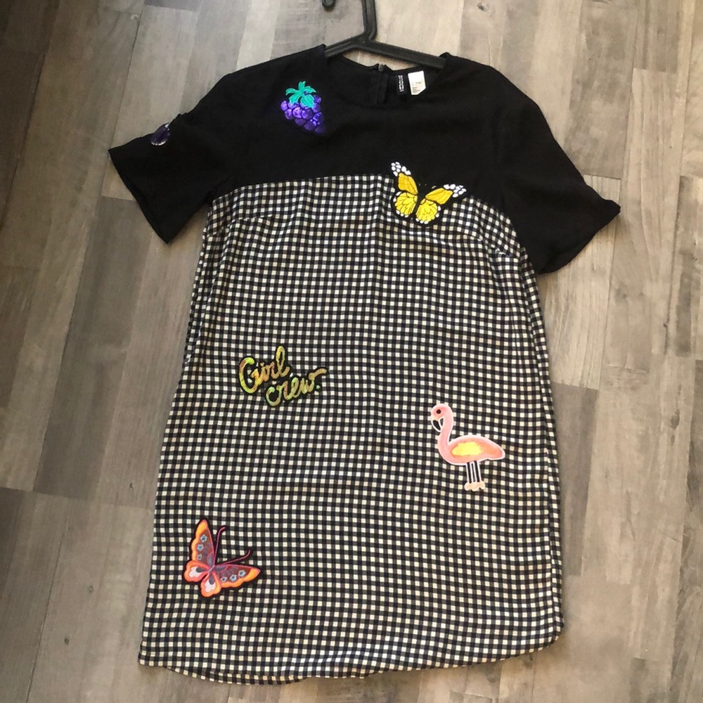 H&M GINGHAM BLACK & WHITE PATCHES DRESS